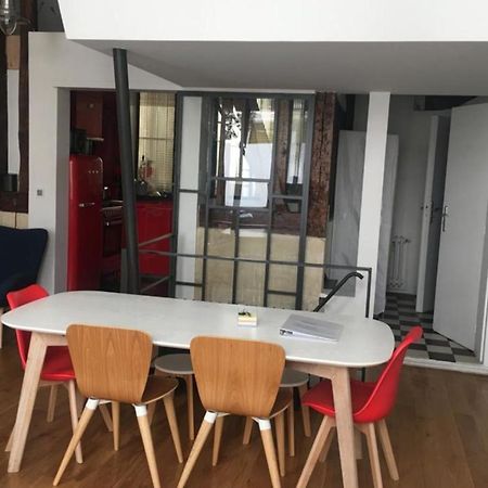 Spacious Loft At 2 Steps From The Chocolate Museum Paris Exterior foto